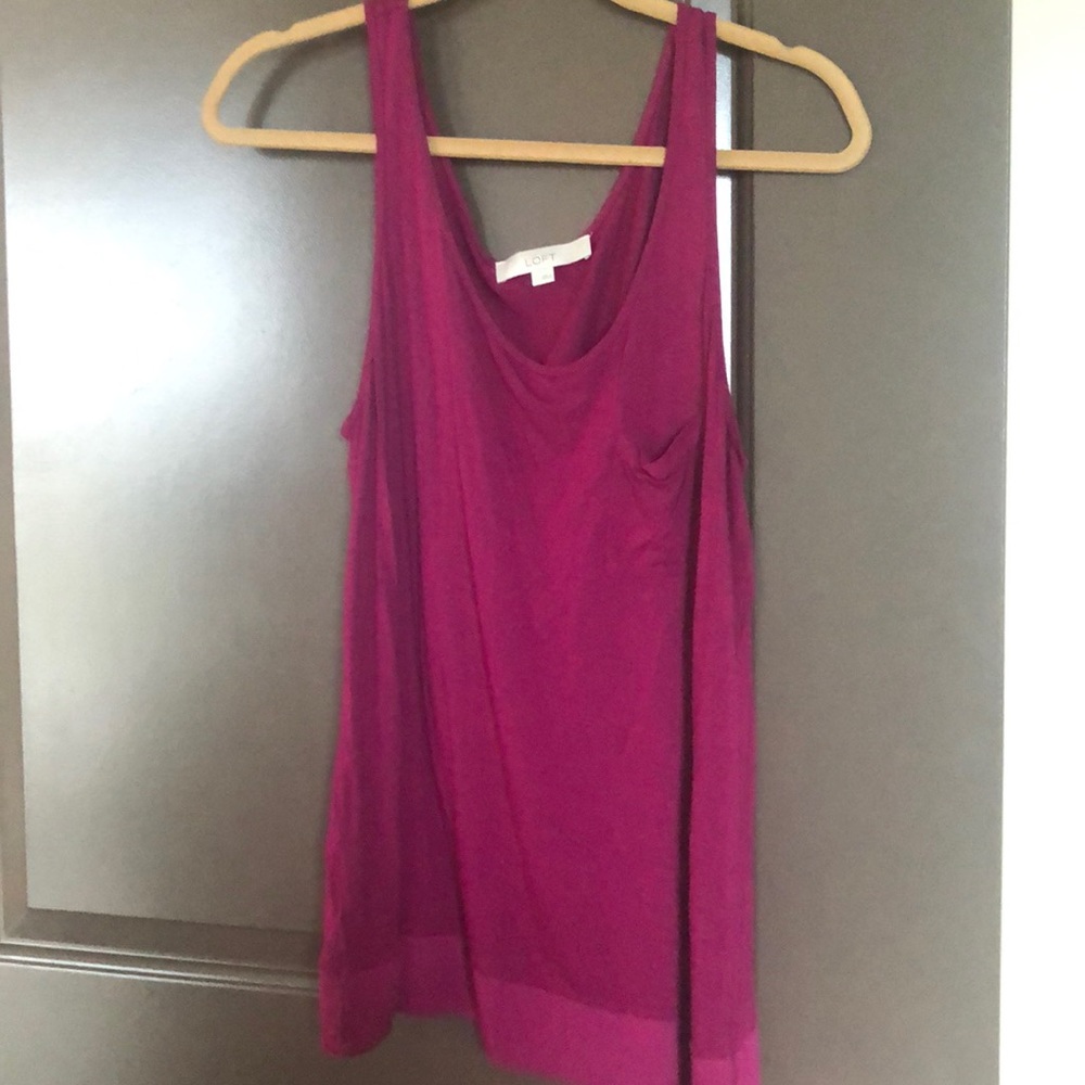 Pink pocket tank